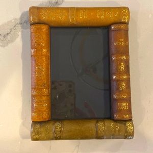 Photo Frame Tan Leather English Book Titles 5 x 7”